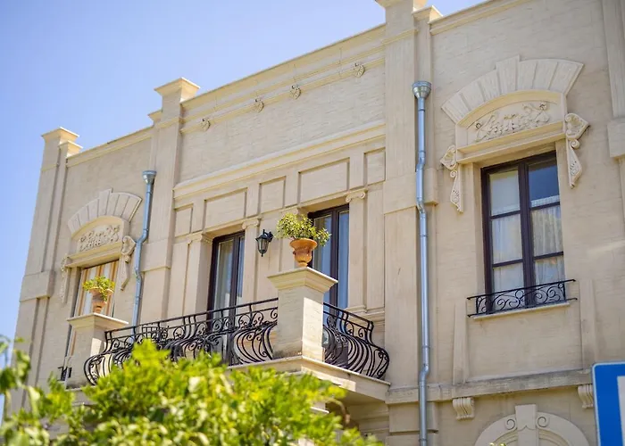 Liberty House * تْشيفالو